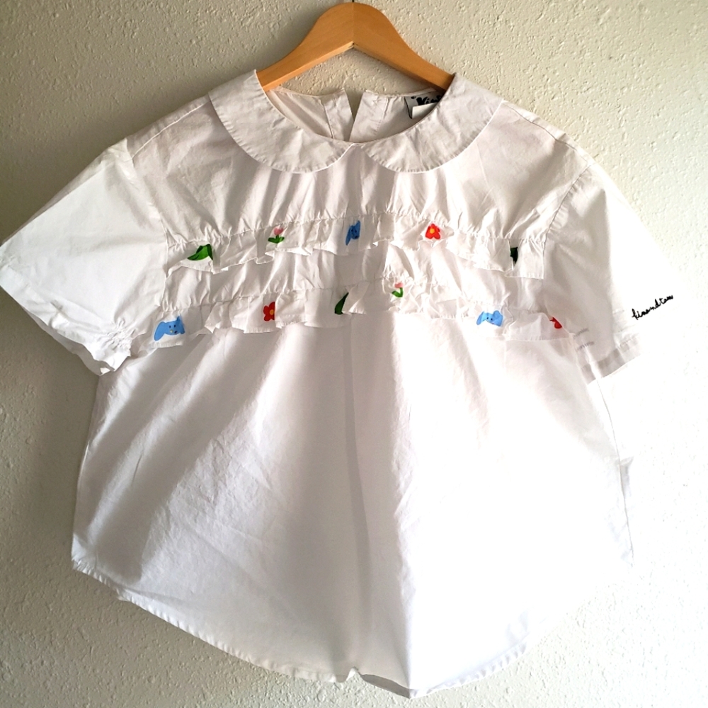 Kina and Tam Off Leash Blouse